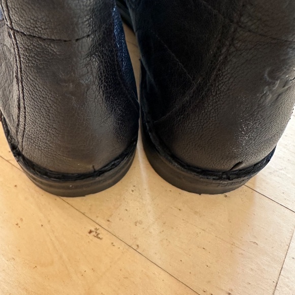 TRASK Chelsea black leather ankle boot, 7.5, CB2464 - Picture 6 of 7